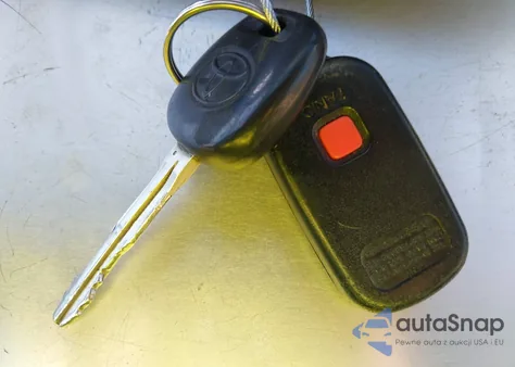 2008 Toyota Corolla Ce/Le/S from USA, damaged, VIN 2T1BR32E18C868793